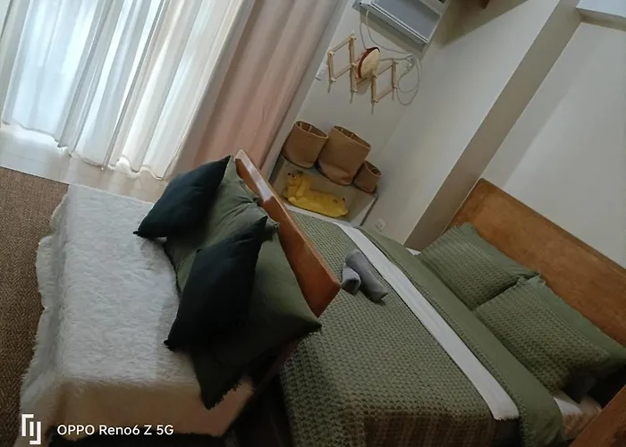 Cozy Near Bgc & Naia Apartment *